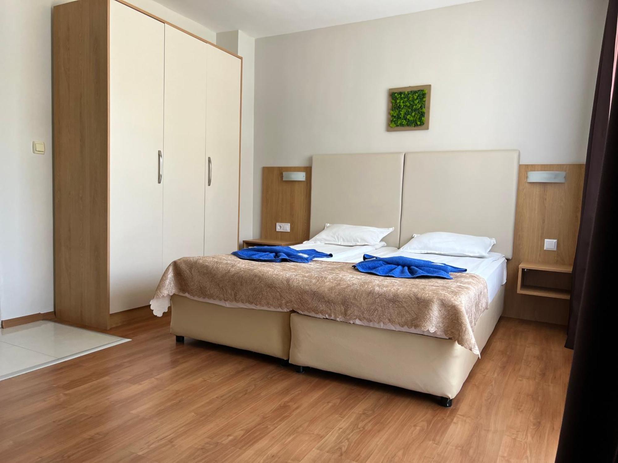 Family Hotel Milev Sveti Vlas Exterior photo