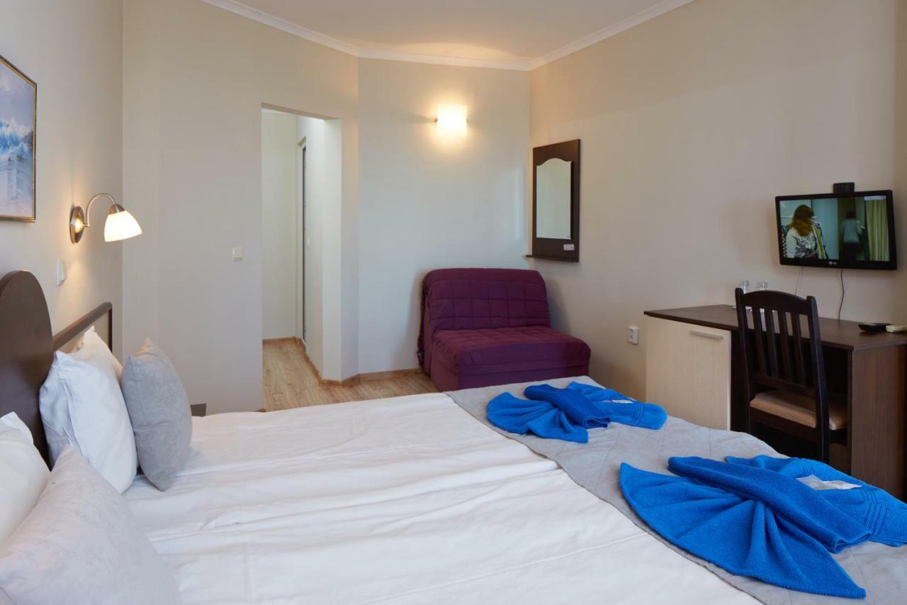 Family Hotel Milev Sveti Vlas Exterior photo